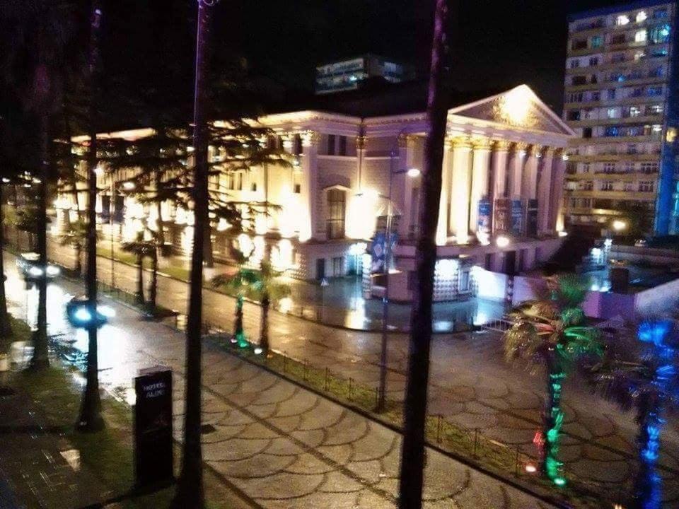 Eka Bulvard Батумі Екстер'єр фото
